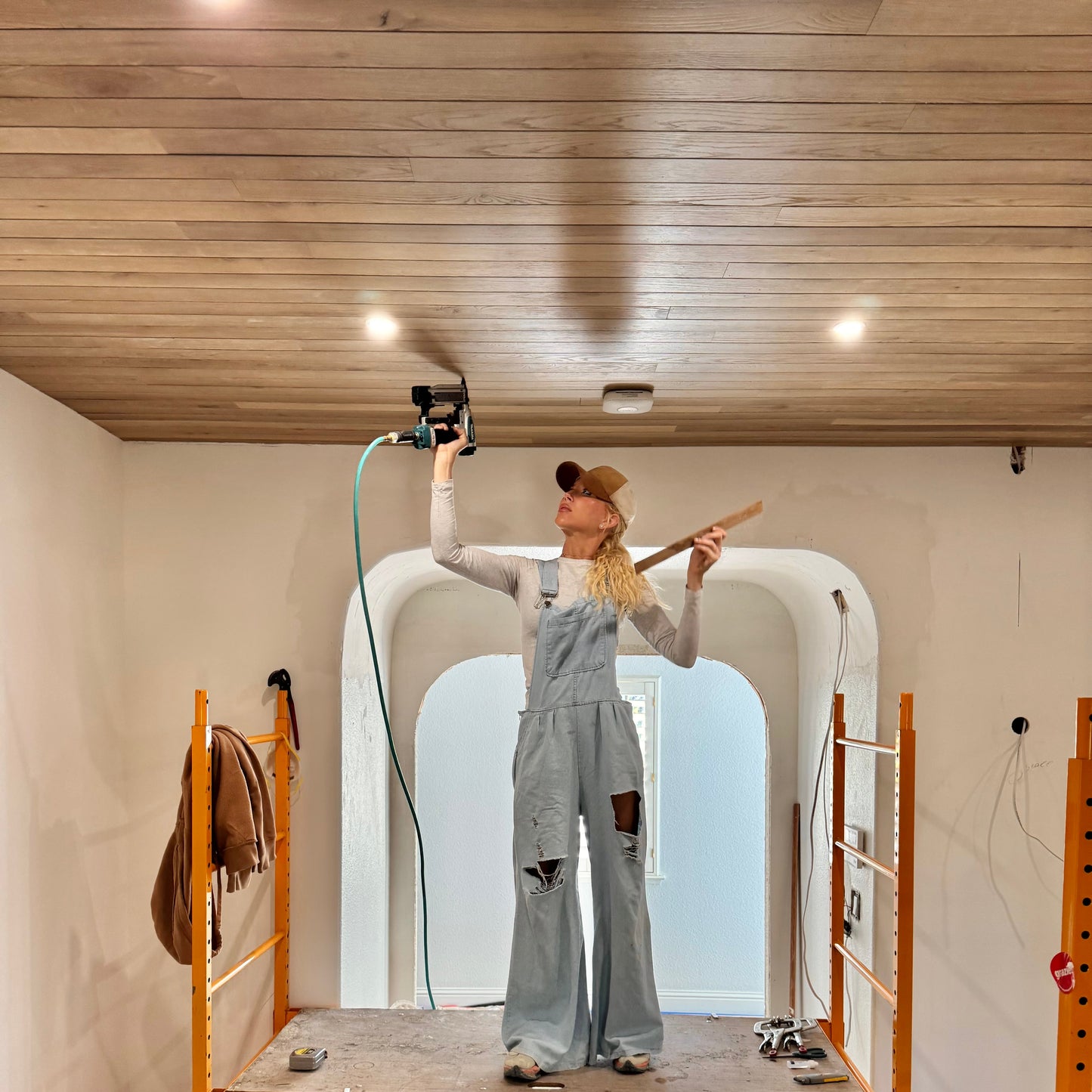 Augustine by Galey Alix for walls and ceilings