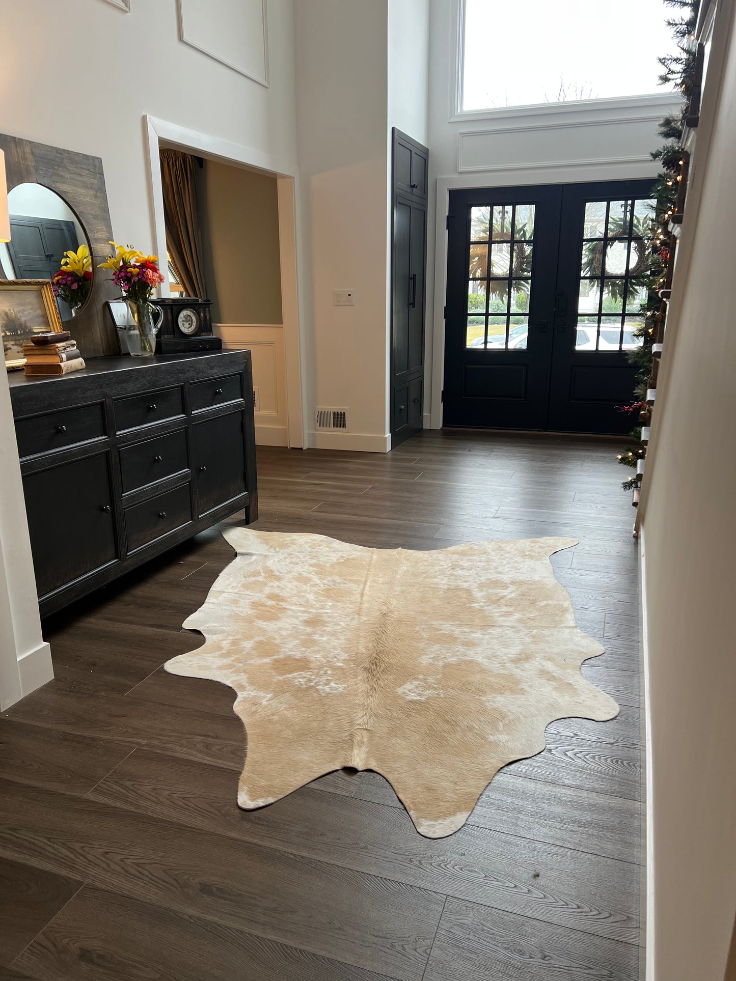 Photo of Antique Becki Owens Elite Stoneform Plank Flooring in an entryway
